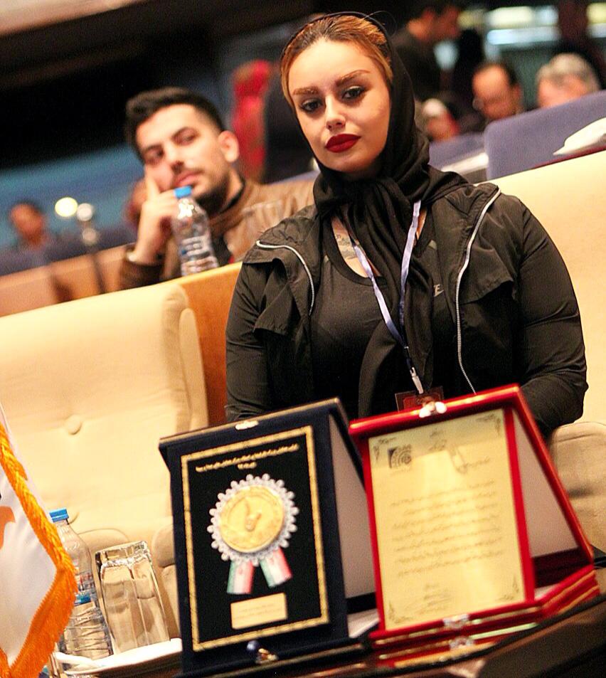 سحرعمادی کیست؟